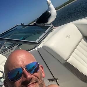 Meet your Posher, Mark